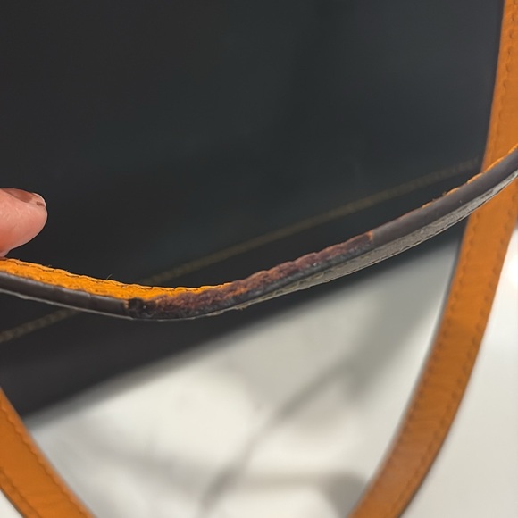 DOONEY & BOURKE TOTE - Picture 14 of 16